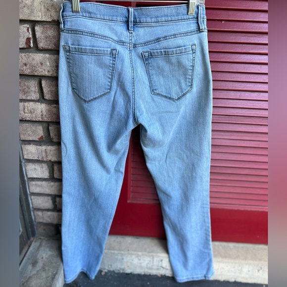 Ann Taylor Loft Modern Cuffed Cropped Jeans - Womens size 4/27 - Picture 9 of 9